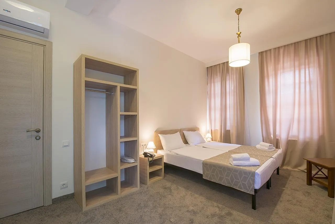 Hotel Opinion Tiflis 3*,